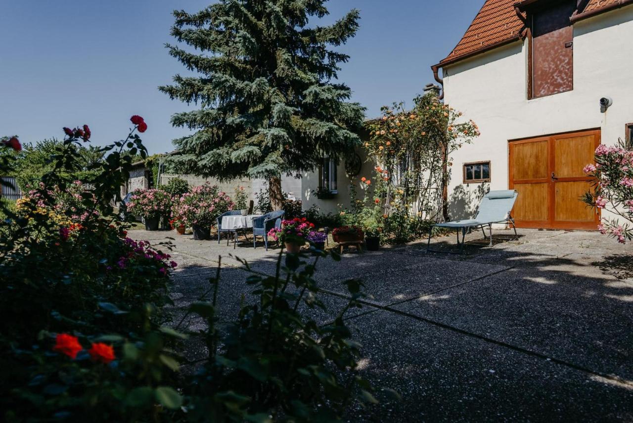 Das Kleine Haus บรายเทนบรุนน์ ภายนอก รูปภาพ