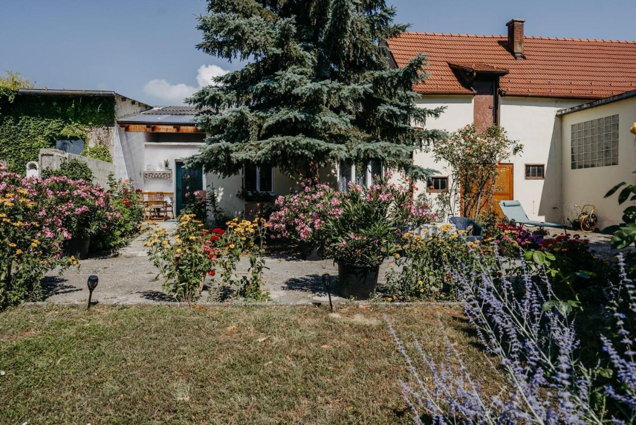Das Kleine Haus บรายเทนบรุนน์ ภายนอก รูปภาพ